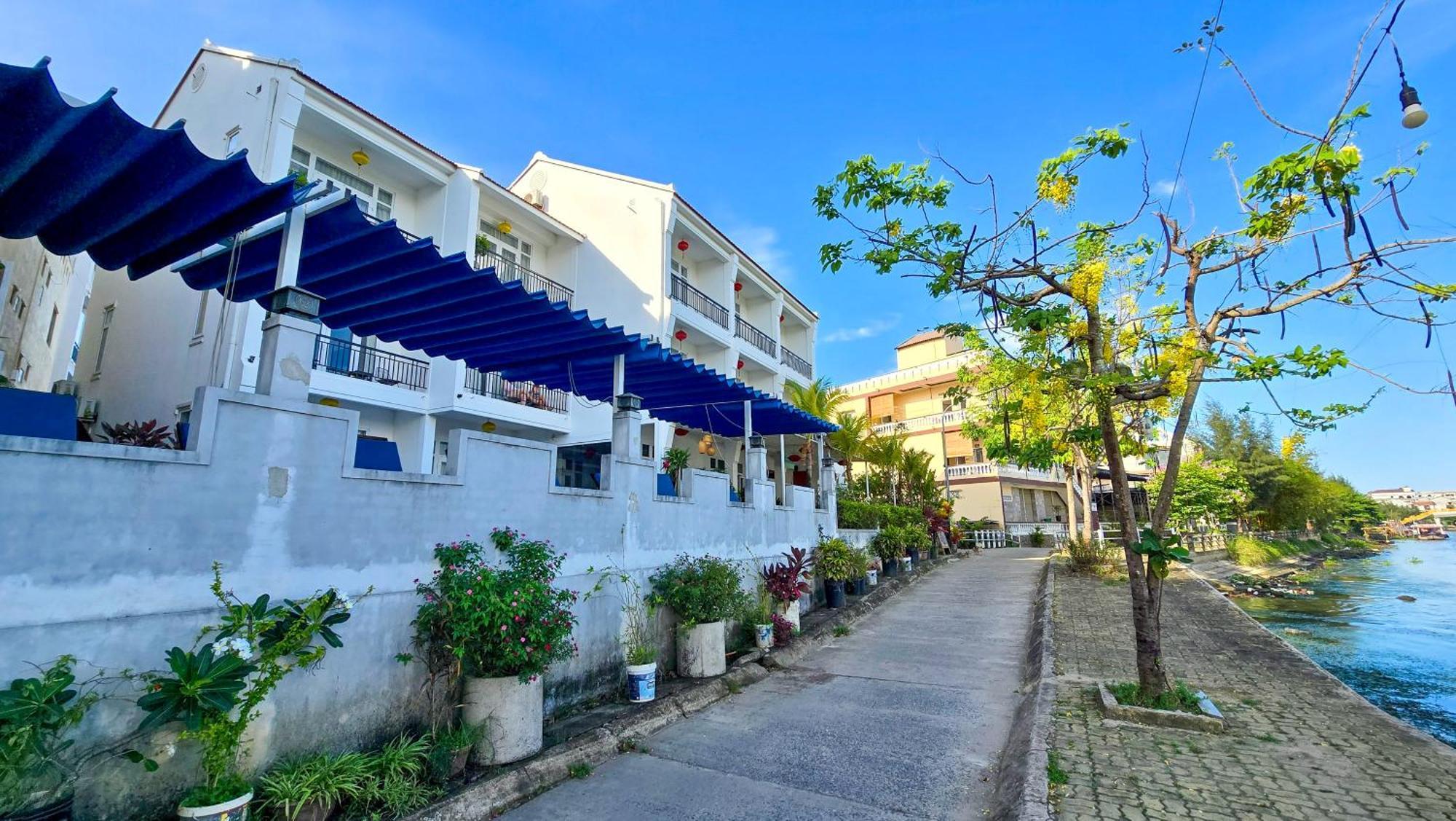 Riverside White House Hotel Hoi An Exterior photo