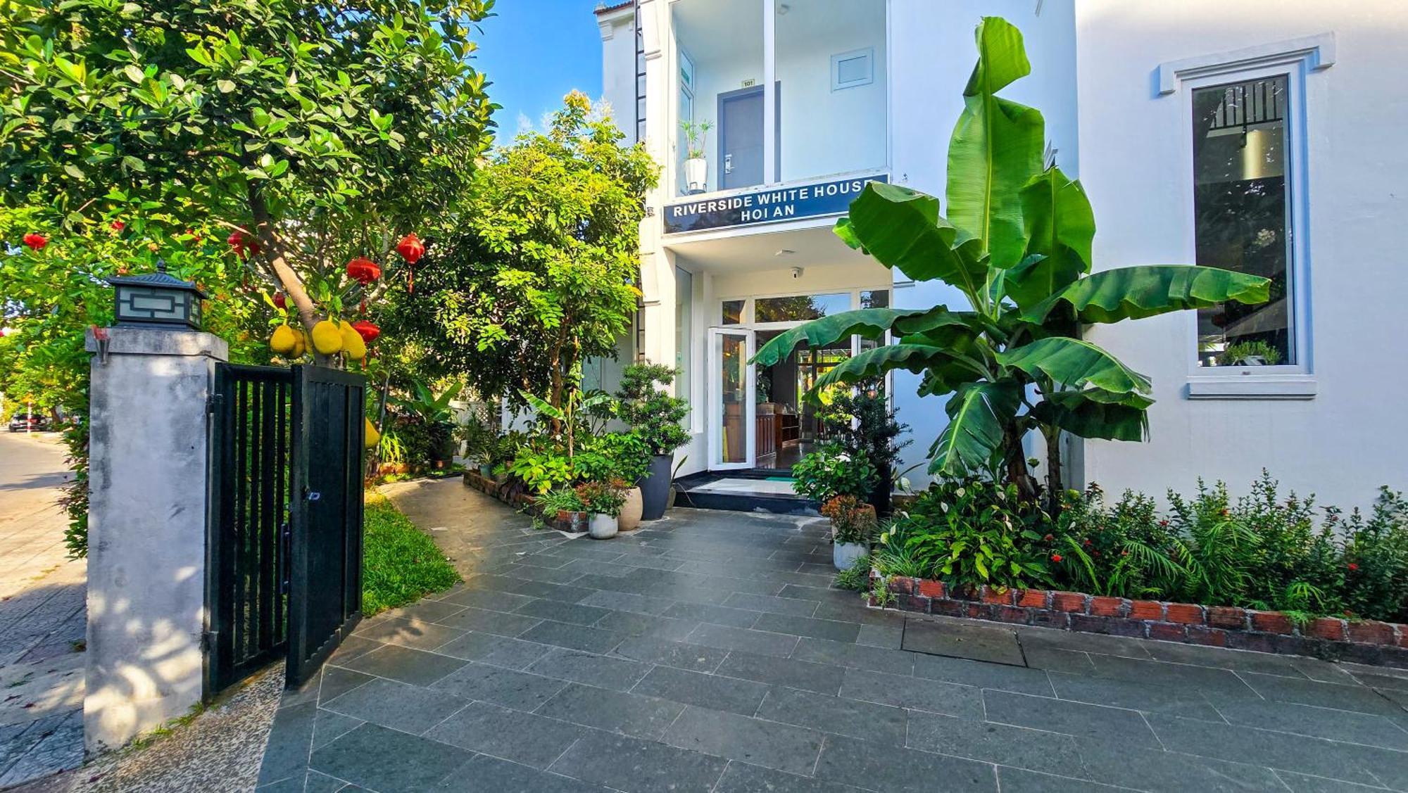 Riverside White House Hotel Hoi An Exterior photo
