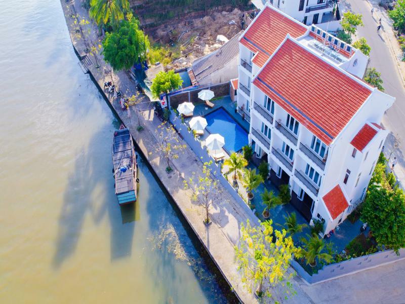 Riverside White House Hotel Hoi An Exterior photo