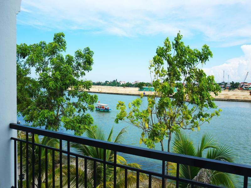 Riverside White House Hotel Hoi An Exterior photo